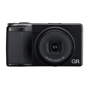 Ricoh GR IV
